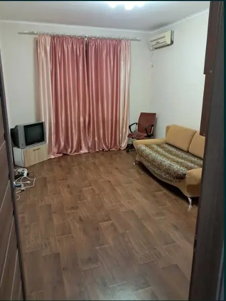 Фото Rent a 1-room apartment, Revutskoho Street 54 Kyiv for long-term rent, price: 14500 грн, code 1866