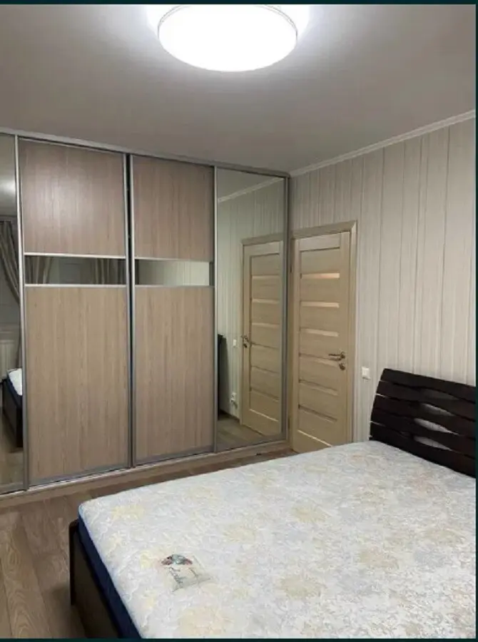 Фото Rent a 1-room apartment, Revutskoho Street 42 Kyiv for long-term rent, price: 14500 грн, code 1867