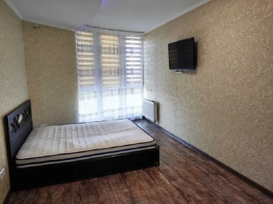 Фото Rent a 1-room apartment, Svitla Street 3 Kyiv for long-term rent, price: 15000 грн, code 1868