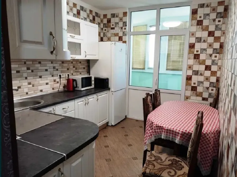 Фото Rent a 1-room apartment, Svitla Street 3 Kyiv for long-term rent, price: 15000 грн, code 1868