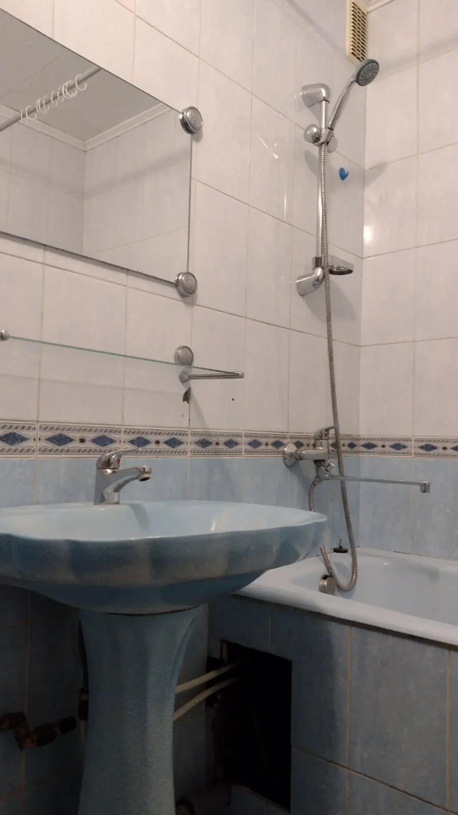 Фото Rent a 1-room apartment, Kvitnevyi Lane 1а Kyiv for long-term rent, price: 10000 UAH, code 1878