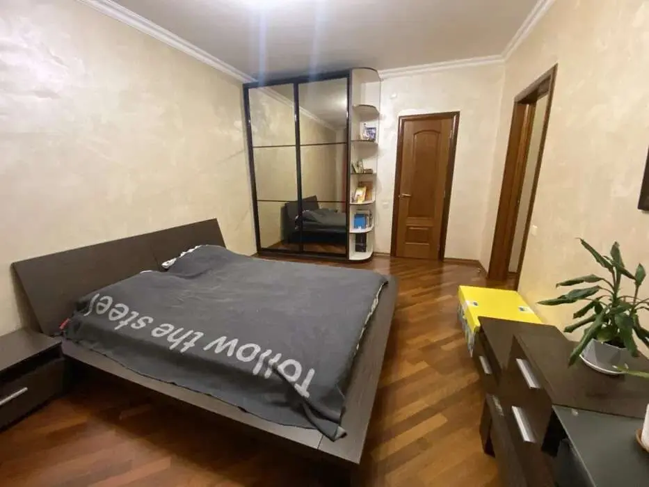 Фото Selling a 3-room apartment, 90 sq.m., Dragomanova Street 31 Kyiv, price: 105000 $, code 1883