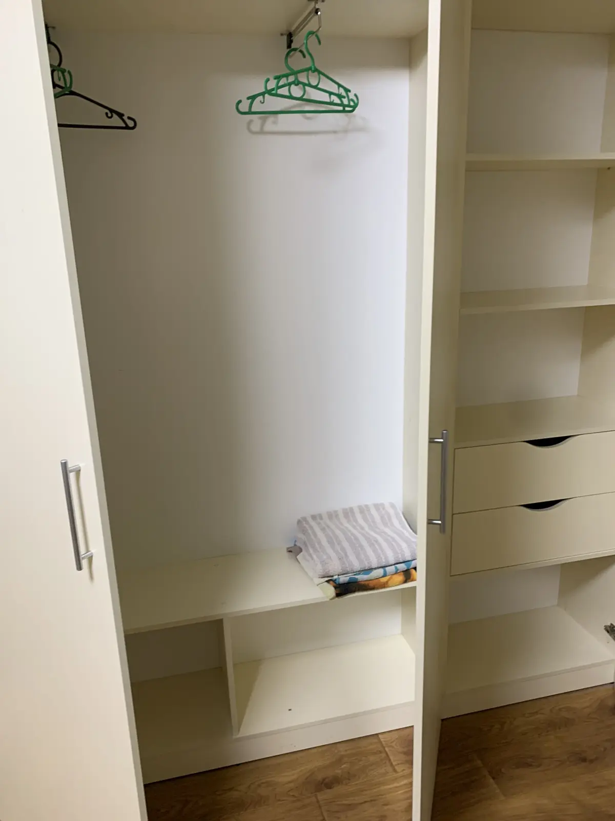 Фото Selling a 1-room apartment, 24 sq.m., Malynovskoho Street  Kharkiv, price: 20000 $, code 1885