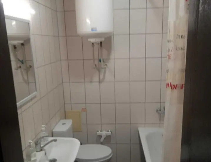 Фото Продаю 1 кімнатну квартиру, 43 кв. м, Будівельна вул.  Одеса, ціна: 32500 $, код 1891