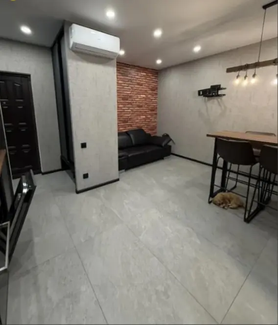 Фото Selling a 2-room apartment, 45 sq.m., Perlynna Street  Odesa, price: 62000 $, code 1900