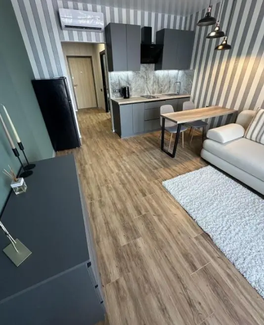 Фото Продаю 1 кімнатну квартиру, 2 кв. м, Літературна вул.  Одеса, ціна: 52000 $, код 1901