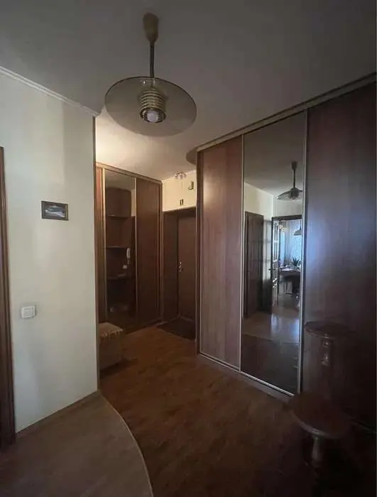 Фото Rent a 1-room apartment, Revutskoho Street 5 Kyiv for long-term rent, price: 22000 грн, code 1905