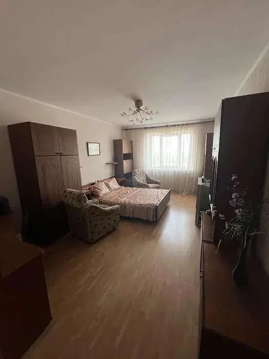 Фото Rent a 1-room apartment, Revutskoho Street 5 Kyiv for long-term rent, price: 22000 грн, code 1905