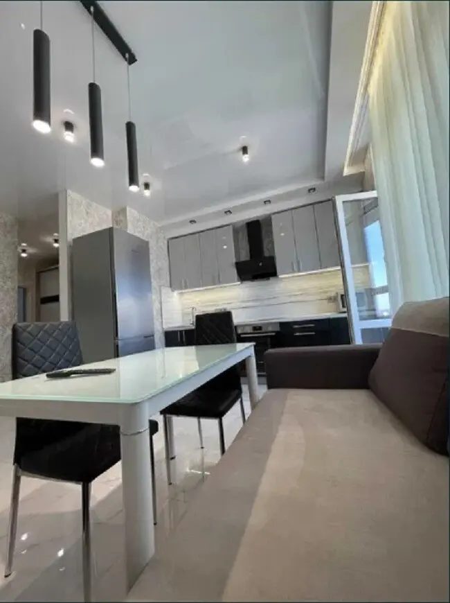 Фото Rent a 1-room apartment, Dragomanova Street 8 Kyiv for long-term rent, price: 21500 грн, code 1929