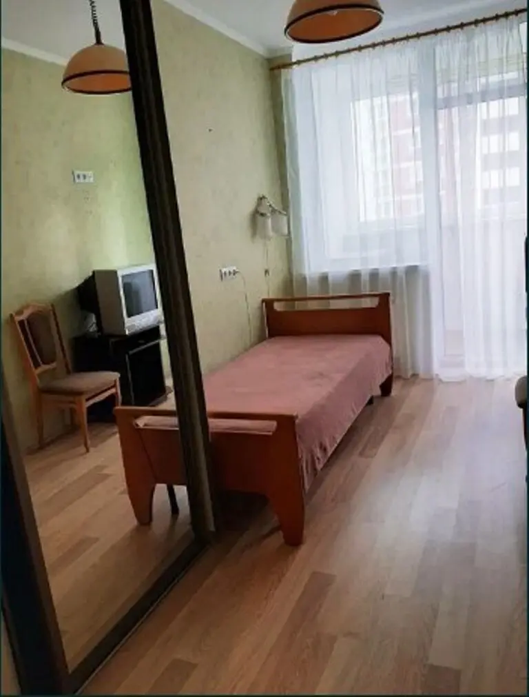 Фото Selling a 1-room apartment, 51 sq.m., Dragomanova Street 2 Kyiv, price: 70000 $, code 1930
