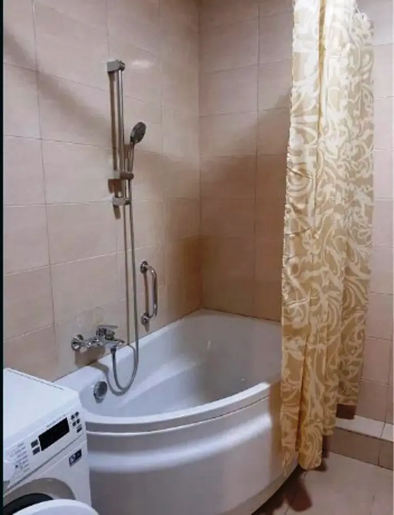 Фото Selling a 1-room apartment, 51 sq.m., Dragomanova Street 2 Kyiv, price: 70000 $, code 1930