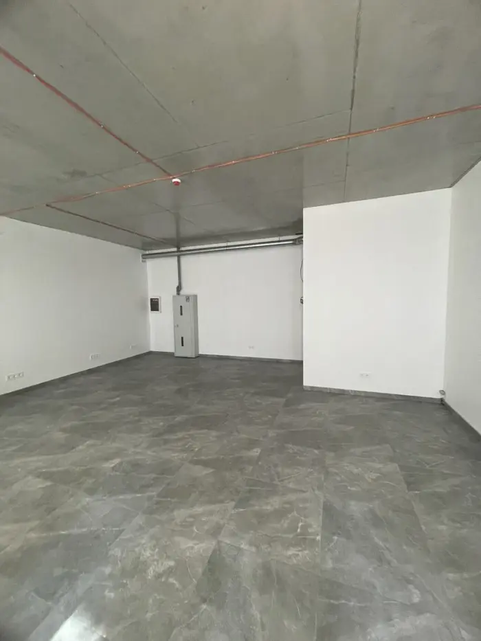 Фото Rent a retail space, Mykhaila Maksymovycha Street (Onufriia Trutenka Street) 24в Kyiv for long-term rent, price: 20000 UAH, code 1931