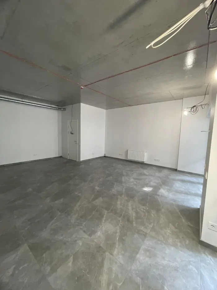 Фото Rent a retail space, Mykhaila Maksymovycha Street (Onufriia Trutenka Street) 24в Kyiv for long-term rent, price: 20000 UAH, code 1931