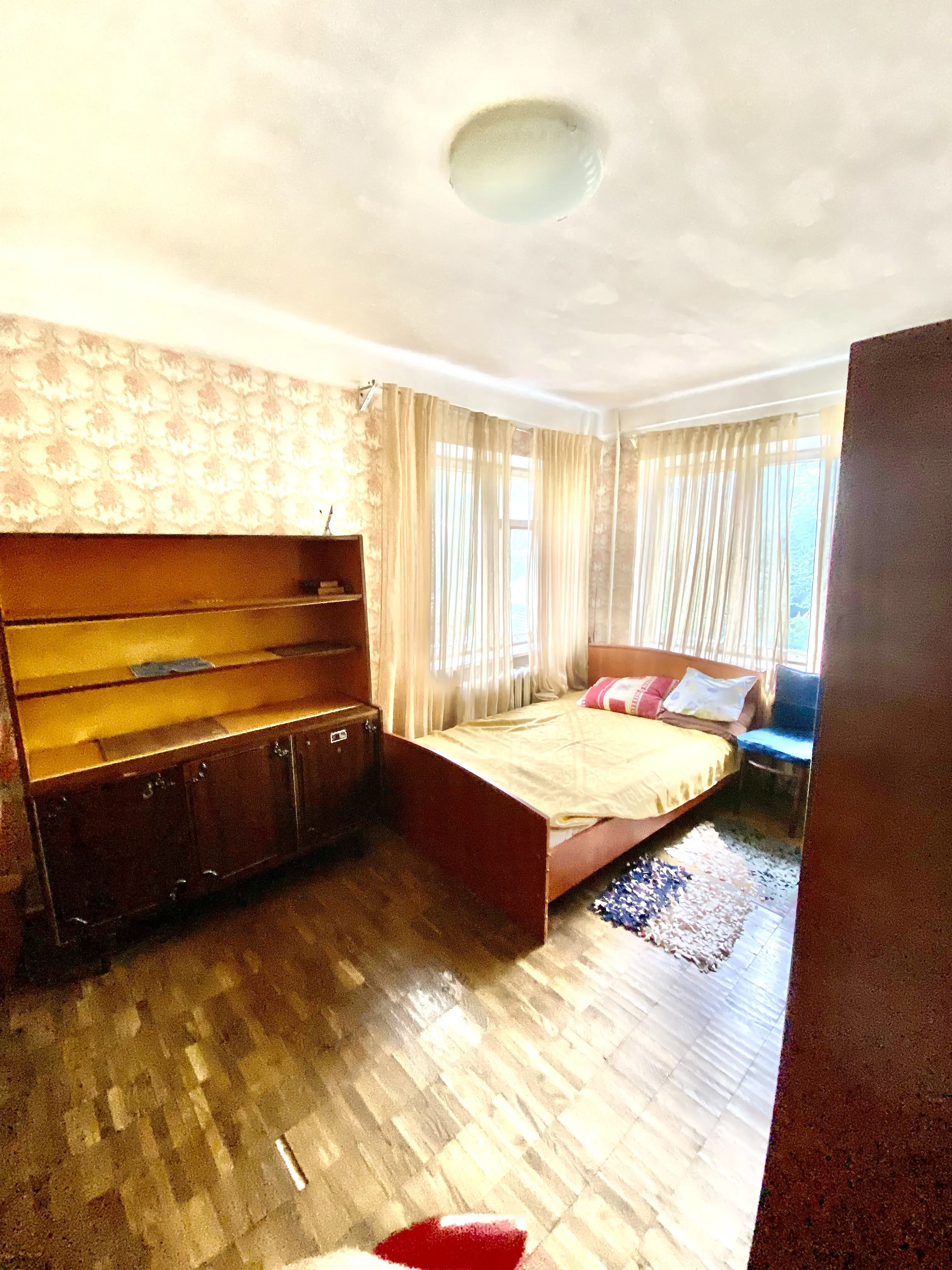 Фото Зняти 2 кімнатну квартиру, Івана Микитенка вул. 11 Київ в довгострокову оренду, ціна: 9000 UAH, код 1938