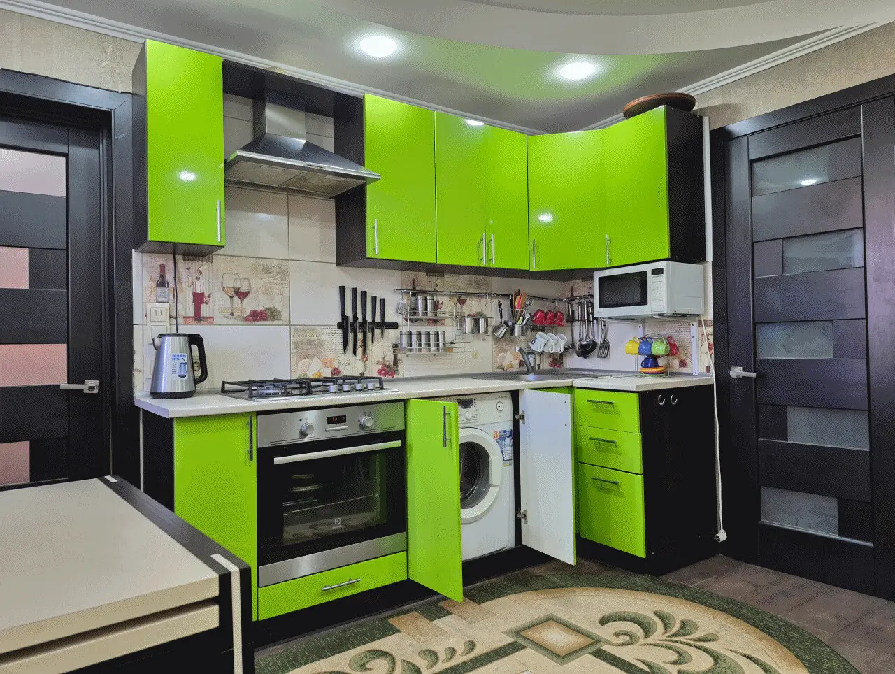 Фото Selling a 1-room apartment, 40 sq.m., Yuriia Kondratiuka Street 4Б Kyiv, price: 45000 $, code 1940