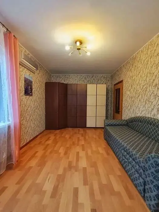 Фото Зняти 2 кімнатну квартиру, Драгоманова вул.  Київ в довгострокову оренду, ціна: 16500 грн, код 1946