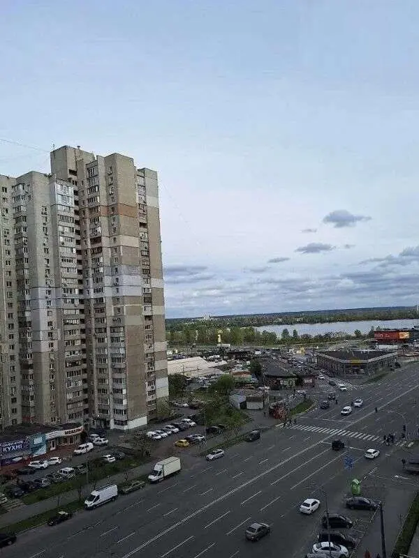 Фото Продаю 1-комнатную квартиру, 62 кв. м, Ревуцкого ул. 40 Киев, цена: 77000 $, код 1964