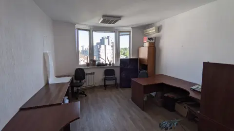 Фото Selling a 3-room apartment, 101 sq.m., Valeriia Lobanovskoho Avenue (Chervonozorianyi Avenue) 126г Kyiv, price: 110000 $, code 1967