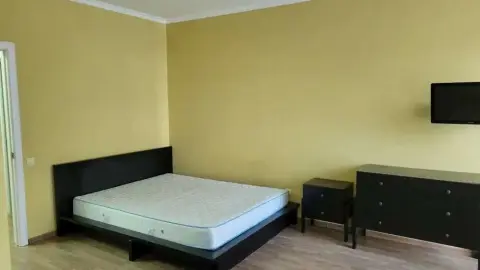 Фото Selling a 1-room apartment, 49 sq.m., Virmenska Street 6 Kyiv, price: 373 $, code 1969