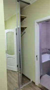 Фото Selling a 1-room apartment, 49 sq.m., Virmenska Street 6 Kyiv, price: 373 $, code 1969