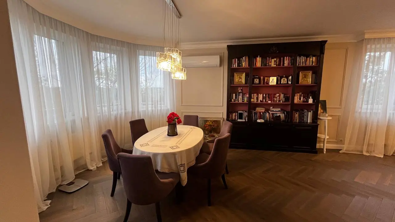 Фото Продаю дом, 301.6 кв. м, Музичі, цена: 340000 $, код 1996