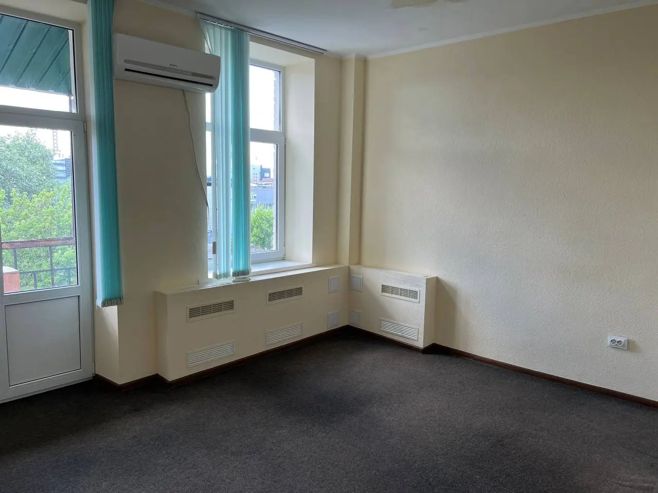 Фото Selling a 11-room apartment, 229 sq.m., Antonovycha Street (Horkoho Street) 57 Kyiv, price: 500000 $, code 1997