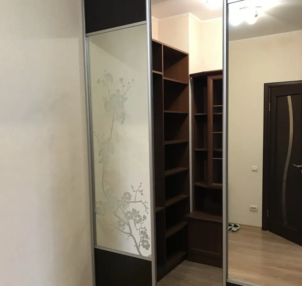 Фото Selling a 1-room apartment, 41 sq.m., Reheneratorna Street  Kyiv, price: 77000 $, code 2000
