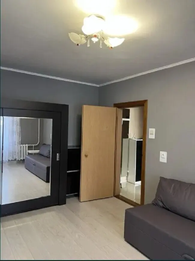 Фото Rent a 2-room apartment, Oleny Pchilky Street 2б Kyiv for long-term rent, price: 16500 грн, code 2001