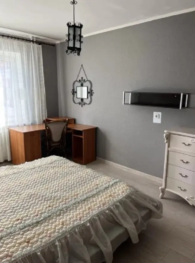 Фото Rent a 2-room apartment, Oleny Pchilky Street 2б Kyiv for long-term rent, price: 16500 грн, code 2001