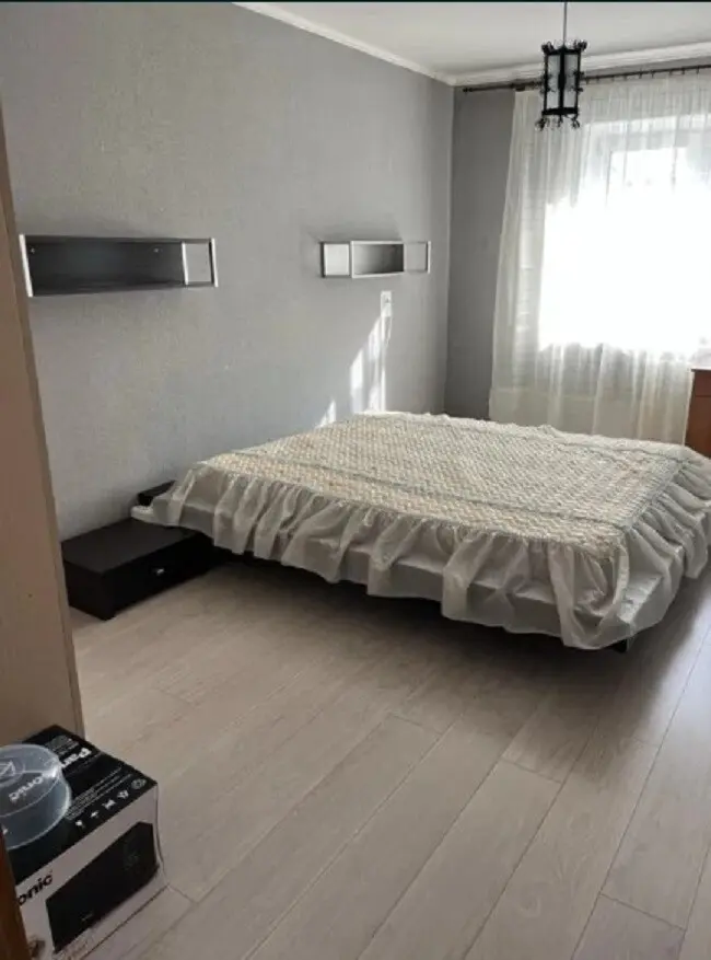 Фото Rent a 2-room apartment, Oleny Pchilky Street 2б Kyiv for long-term rent, price: 16500 грн, code 2001