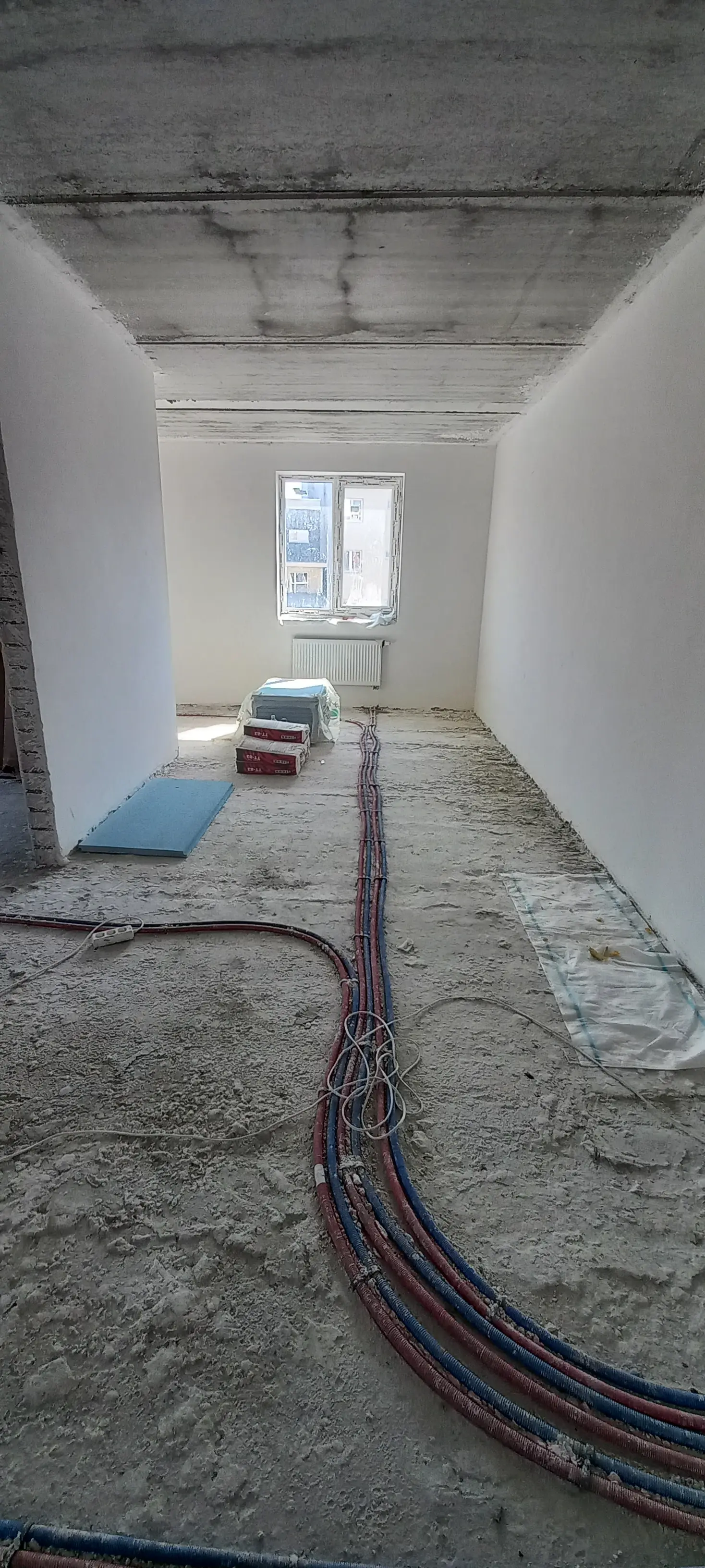 Фото Selling a 2-room apartment, 68 sq.m., Peremohy Avenue 86Б Kharkiv, price: 32000 $, code 2007