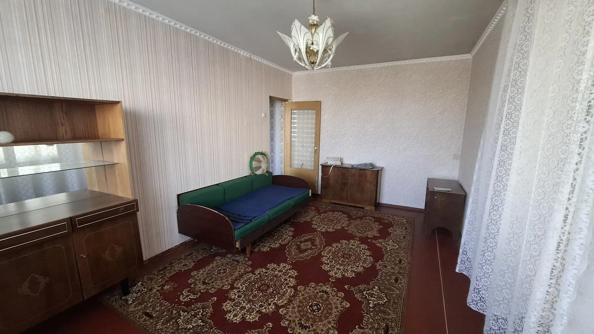 Фото Selling a 2-room apartment, 50 sq.m., Borzenka Street 3 Kharkiv, price: 24000 $, code 2009