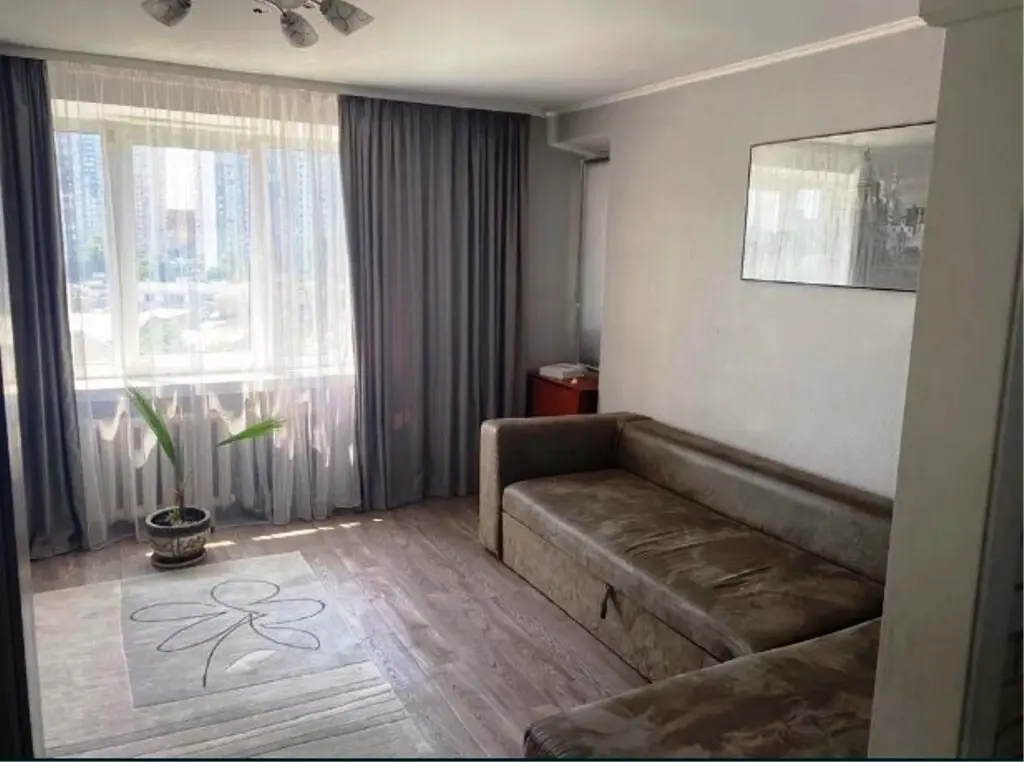 Фото Продаю 2 кімнатну квартиру, 53 кв. м, Хорольська вул.  Київ, ціна: 61500 $, код 2010