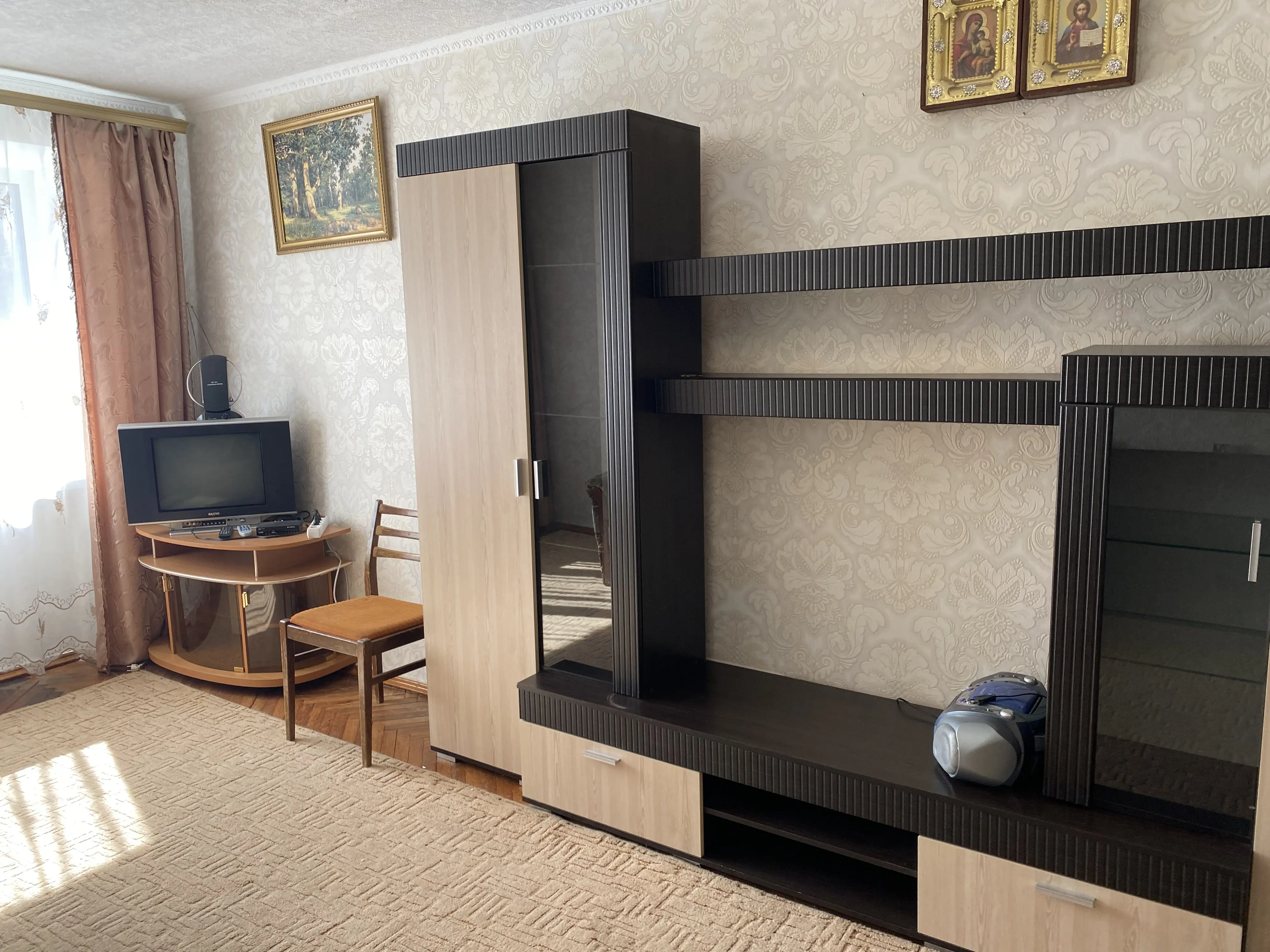 Фото Зняти 2 кімнатну квартиру, Метробудівська вул. 18 Київ в довгострокову оренду, ціна: 12500 UAH, код 2017