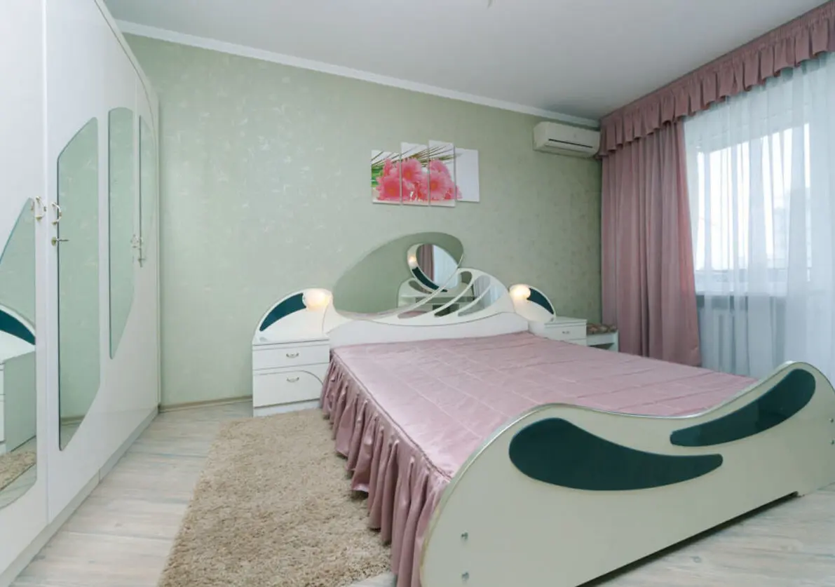 Фото Продаю 3 кімнатну квартиру, 70 кв. м, Микільсько-Ботанічна вул.  Київ, ціна: 144000 $, код 2019