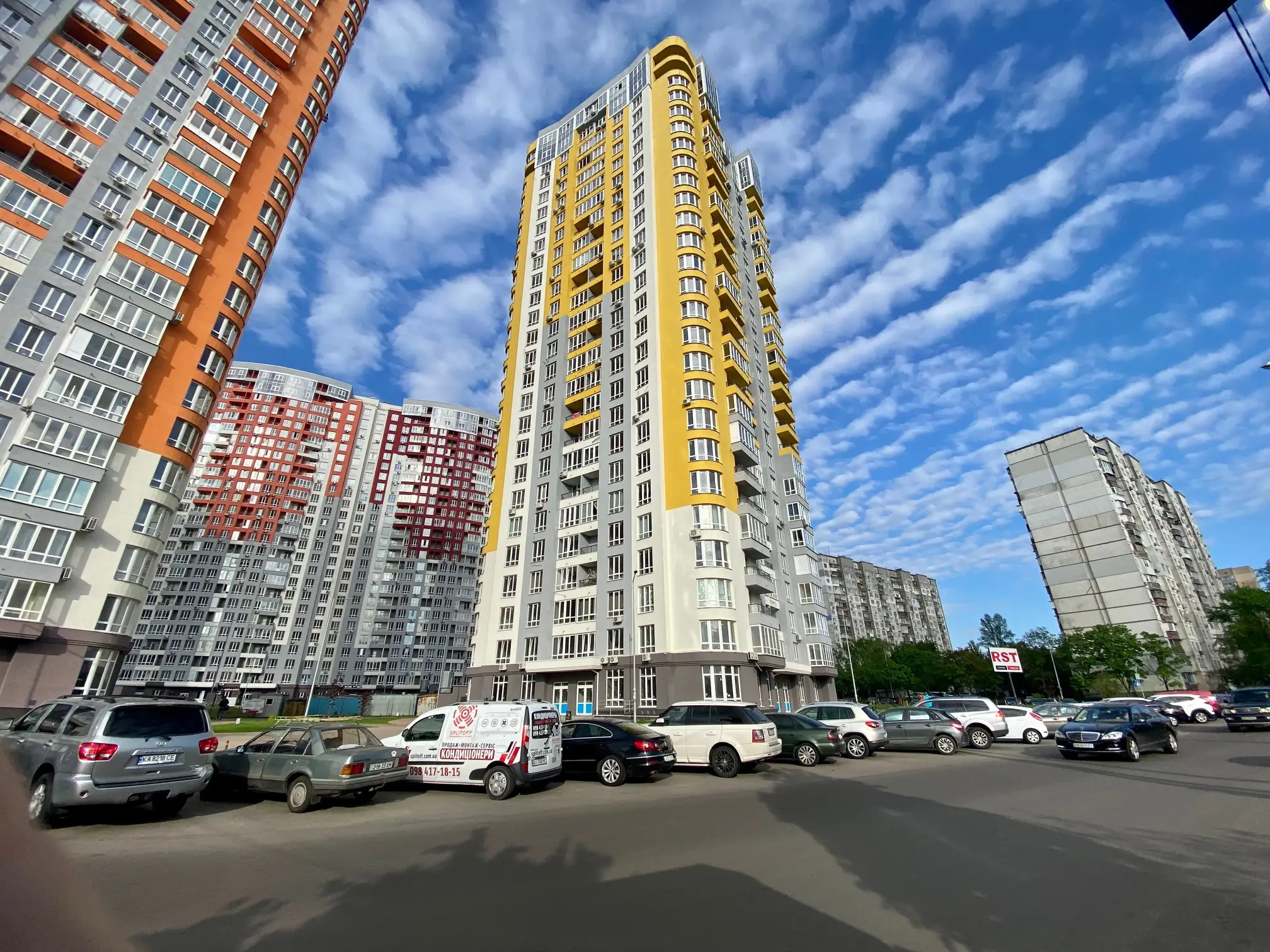 Фото Selling a 1-room apartment, 41 sq.m., Kakhovska Street 56 Kyiv, price: 67000 $, code 2023