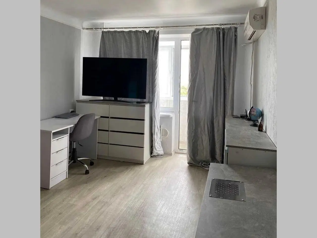 Фото Продаю 1 кімнатну квартиру, 38 кв. м, Киргизька вул. 12 Харків, ціна: 25000 $, код 2028