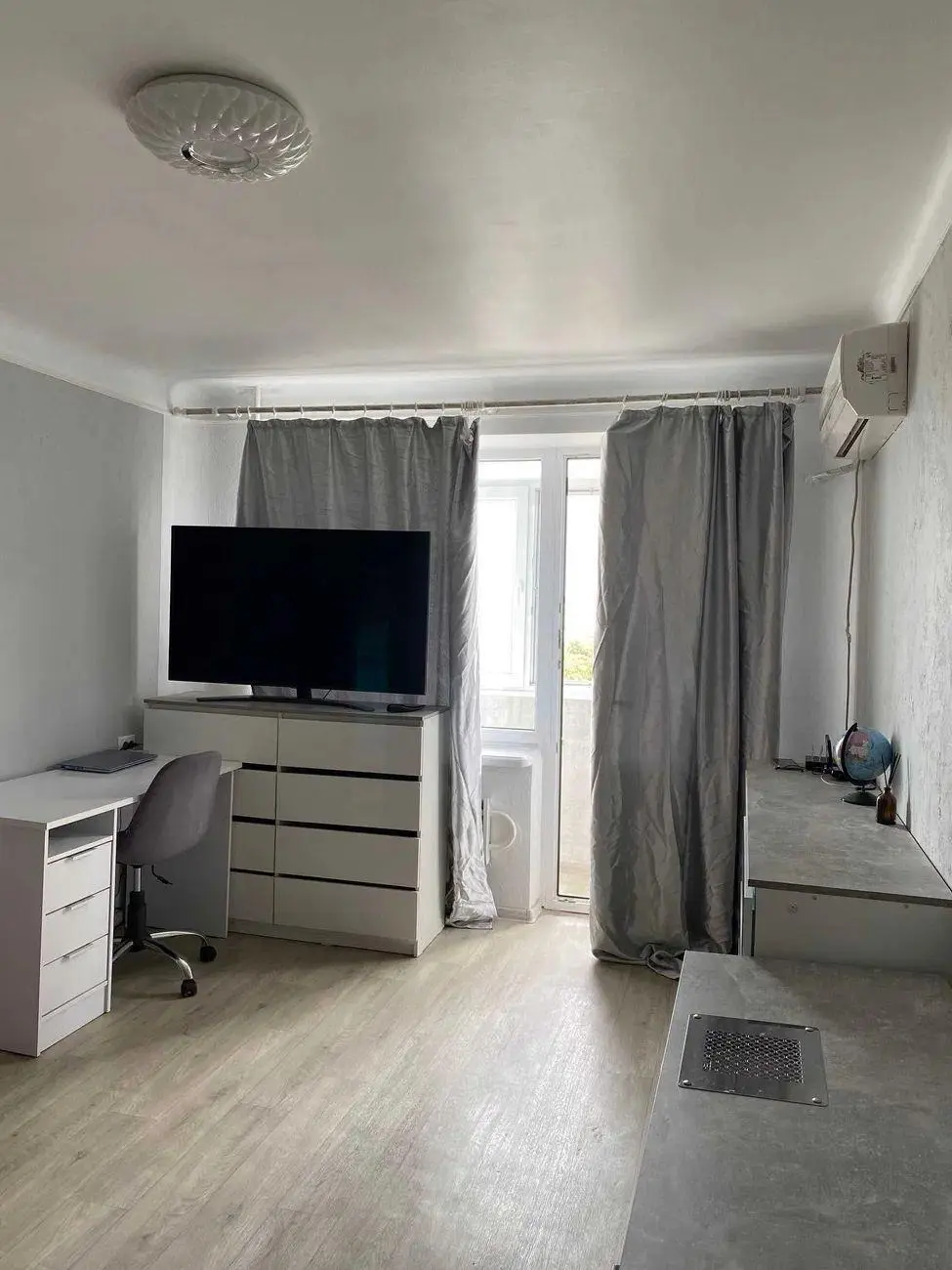 Фото Продаю 1 кімнатну квартиру, 38 кв. м, Киргизька вул. 12 Харків, ціна: 25000 $, код 2028