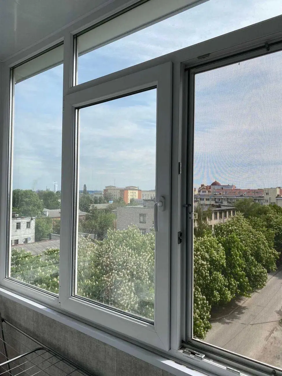 Фото Продаю 1 кімнатну квартиру, 38 кв. м, Киргизька вул. 12 Харків, ціна: 25000 $, код 2028