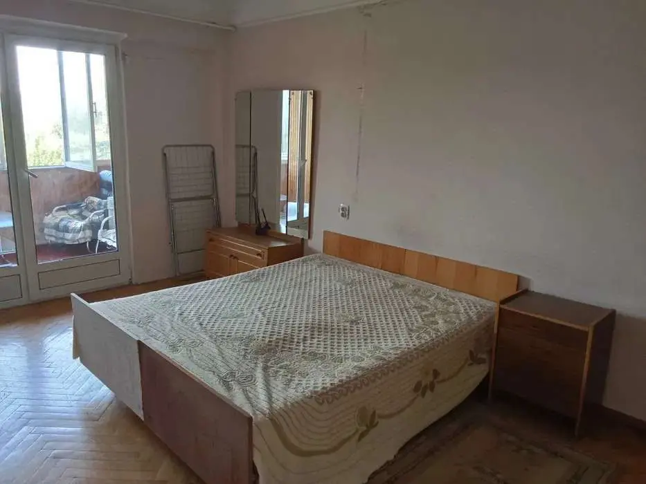 Фото Зняти 3 кімнатну квартиру, Русанівська набережна 4 Київ в довгострокову оренду, ціна: 12000 UAH, код 2032