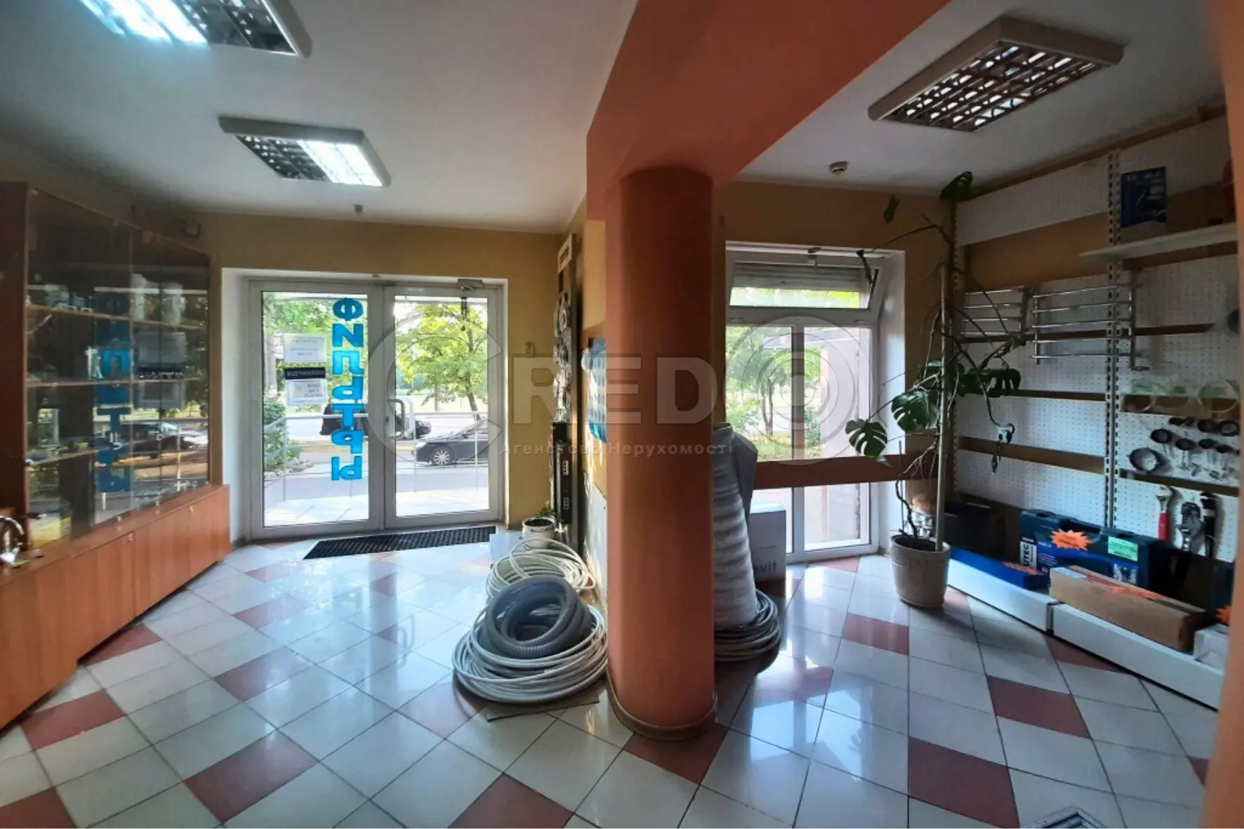 Фото Selling commercial property, 113.8 sq.m., Ivana Avramenka Street  Kryvyi Rih, price: 59000 $, code 2033