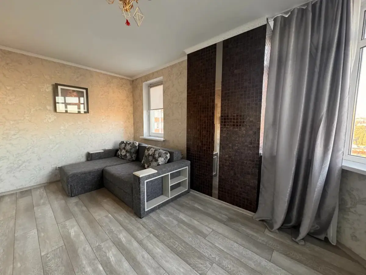 Фото Selling a 1-room apartment, 43 sq.m., Feodosiiska Street 1а Kyiv, price: 83000 $, code 2036