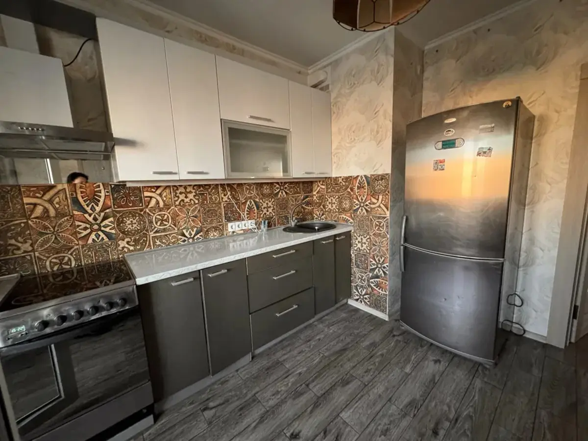 Фото Selling a 1-room apartment, 43 sq.m., Feodosiiska Street 1а Kyiv, price: 83000 $, code 2036