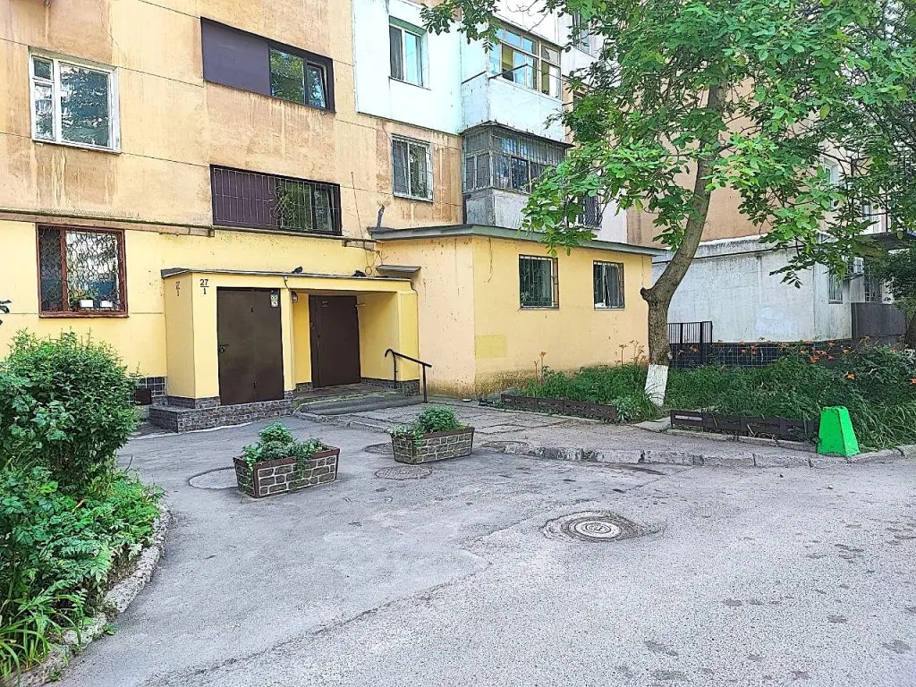 Фото Selling a 2-room apartment, 43 sq.m., Henerala Bocharova Street 27 Odesa, price: 37000 $, code 2042