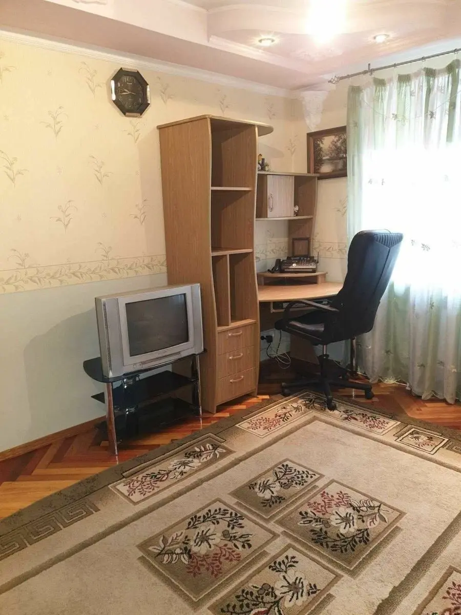 Фото Продаю 1-комнатную квартиру, 29 кв. м, Энтузиастов ул. 5/1 Киев, цена: 50500 $, код 2050