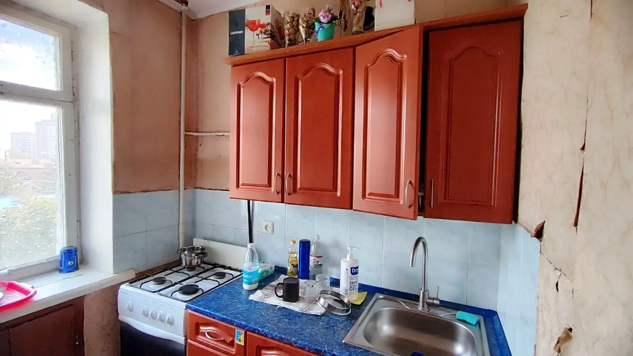 Фото Продаю 1 кімнатну квартиру, 23 кв. м, Юрія Литвинського вул. (Російська) 31б Київ, ціна: 32300 $, код 2051