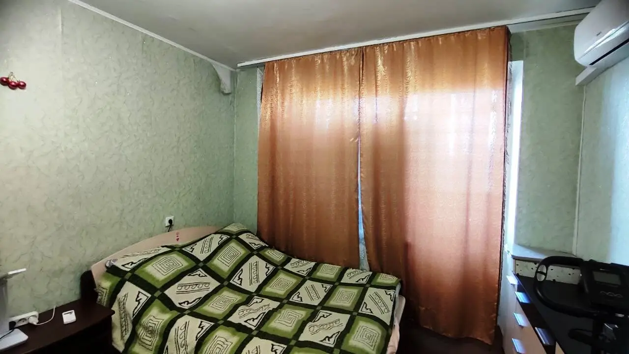 Фото Продаю 1 кімнатну квартиру, 23 кв. м, Юрія Литвинського вул. (Російська) 31б Київ, ціна: 32300 $, код 2051
