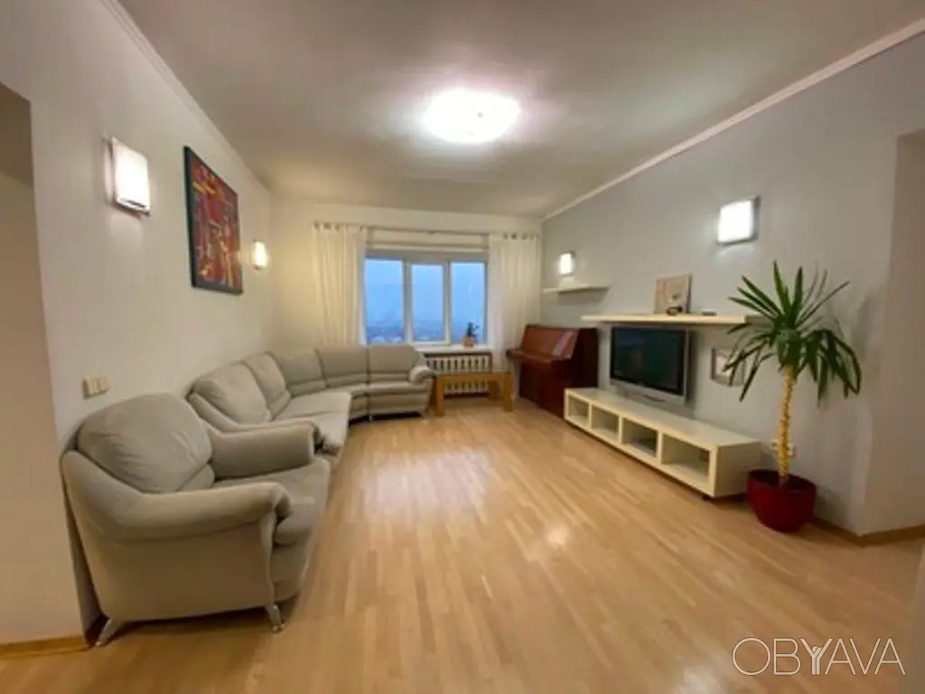 Фото Rent a 3-room apartment, Novhorodska Street 3 Kyiv for long-term rent, price: 25000 UAH, code 2055