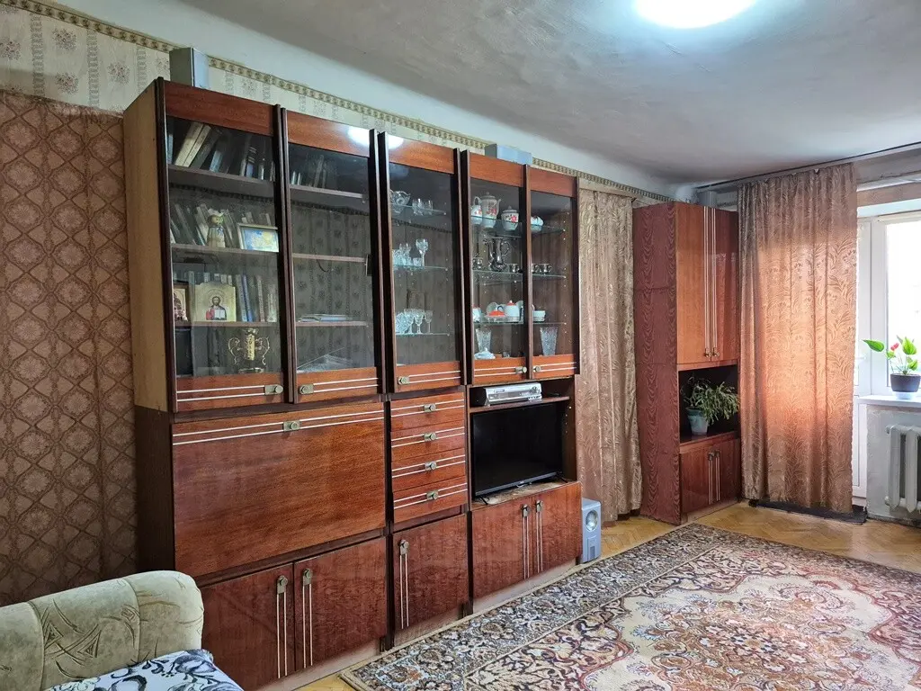 Фото Продаю 2-комнатную квартиру, 42 кв. м, Голосеевский просп. (40-летия Октября)  Киев, цена: 65000 $, код 2061