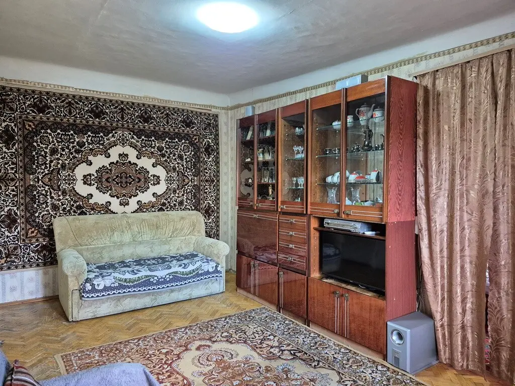 Фото Продаю 2-комнатную квартиру, 42 кв. м, Голосеевский просп. (40-летия Октября)  Киев, цена: 65000 $, код 2061